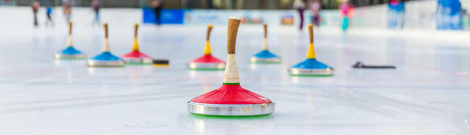 02_eisstockschiessen_1600x460.jpg